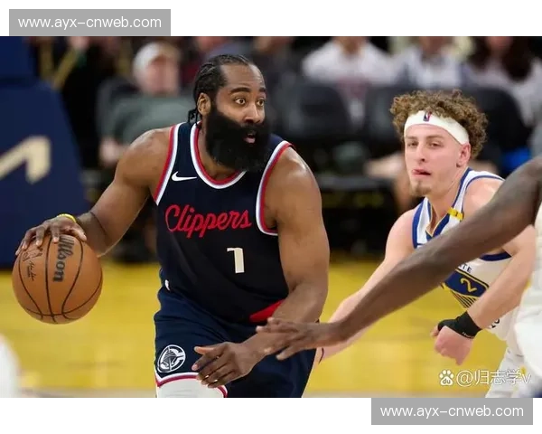 官方实力榜解读：活塞靠防守蝉联，快船北伐获验证